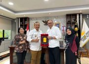 BUPATI KETAPANG BERTEMU SEKJEN KEMENSOS BAHAS PENGEMBANGAN SEKOLAH RAKYAT