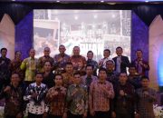 Kapolres Ketapang Beserta Forkopimda Hadiri HUT Aliansi Jurnalis Ketapang (AJK) ke-6 Tahun 2025 dan Terima Penghargaan Sinergitas