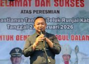 BUPATI KETAPANG RESMIKAN ASRAMA PUTRA ST. SEBASTIANUS TANJUNG JELAI HULU