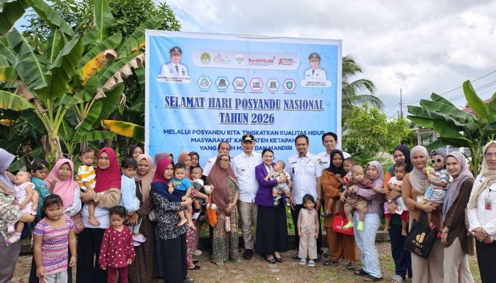 Mulai dari ibu hamil, bayi, balita, remaja, hingga kakek dan nenek, Ayo Datang dan Periksa Kesehatan di Posyandu ILP