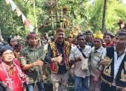 Tradisi Menjangkap Buah Desa Penyarang 